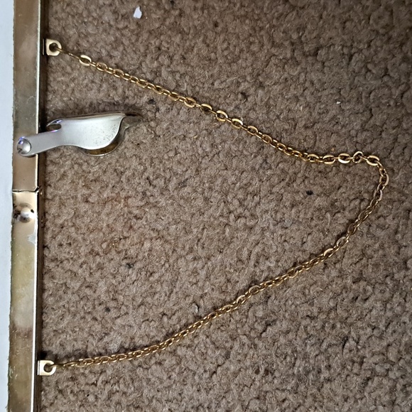 White Vintage Genuine Leather Clutch - Picture 7 of 12